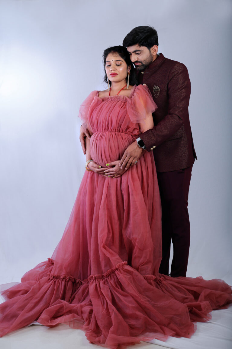 MATERNITY PHOTOGRAPHY